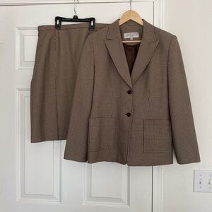 Vintage Larry Levine houndstooth suit.
